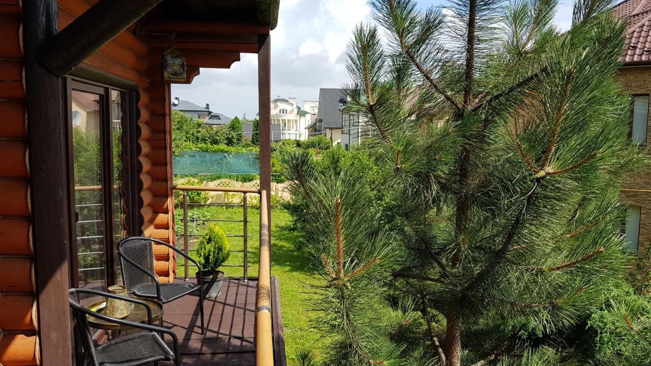 Luxury Villa With Pool And Sauna แชร์นิฟซี ภายนอก รูปภาพ