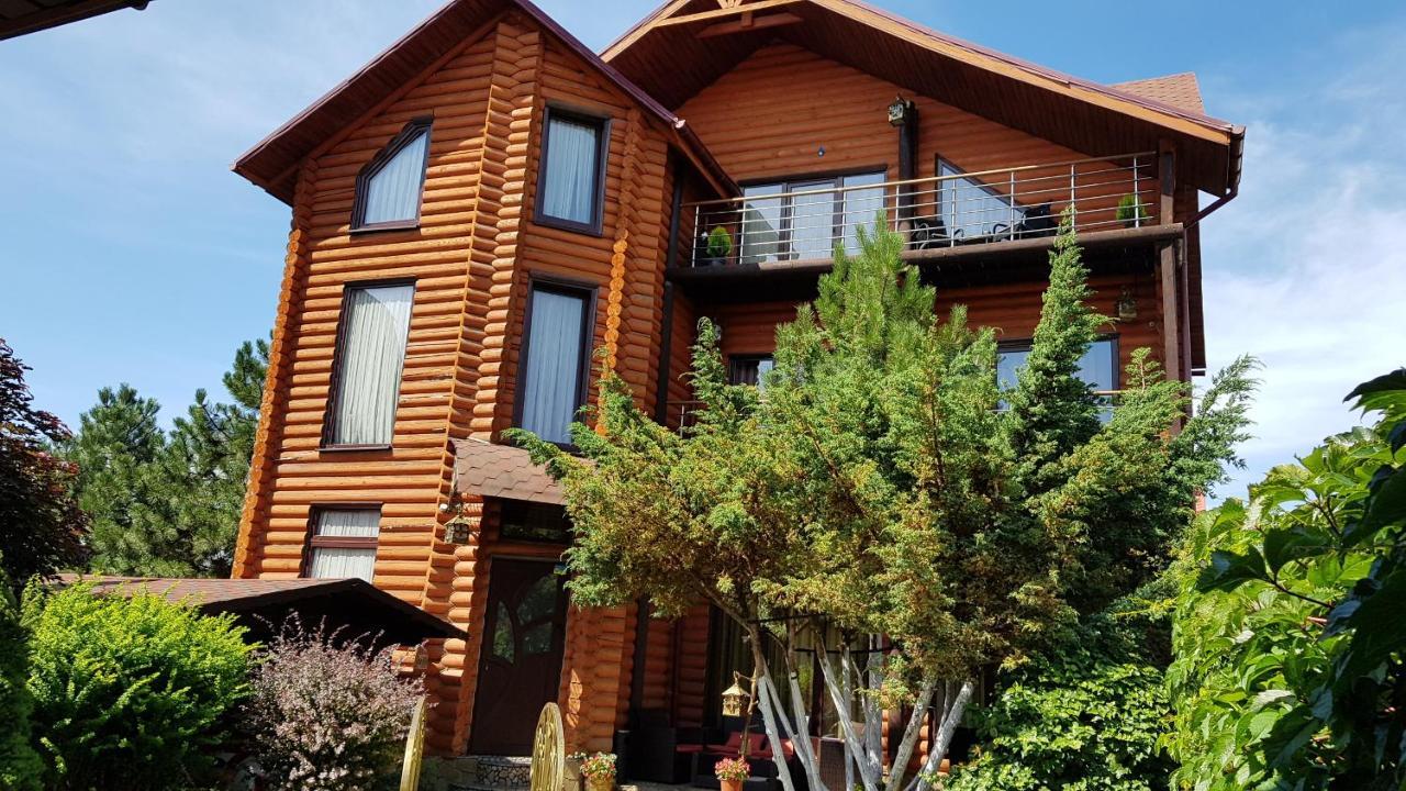 Luxury Villa With Pool And Sauna แชร์นิฟซี ภายนอก รูปภาพ